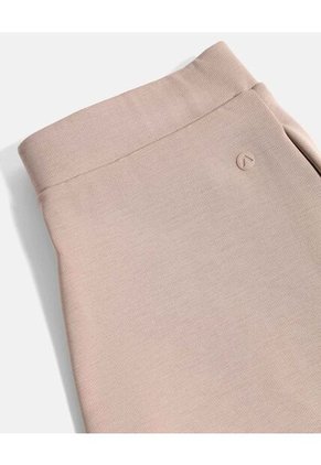 Short Para Mujer Multiusos Punto Color Mocca Marca Atmos #31190110