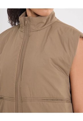 Chaleco Para Mujer Acolchado Color Mocca Marca Atmos #31250009