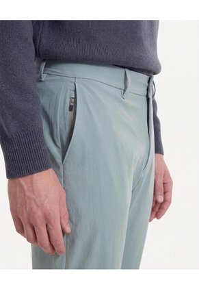 Pantalón Técnico Chino Flowtech  Para Hombre Verde Atmos