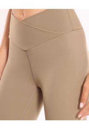Leggins Pretina Cruzada Aerius Skin  Para Mujer Mocca Atmos