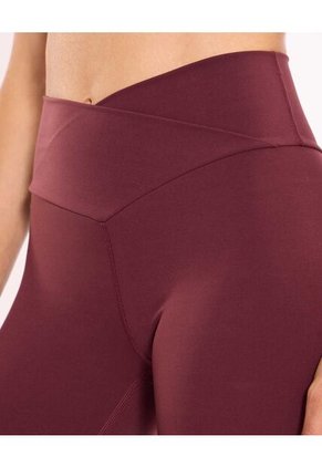 Leggings Flare Aerius Skin  Para Mujer Uva Atmos