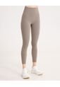Leggins Core Control Aerius Skin  Para Mujer Verde Atmos de Atmos