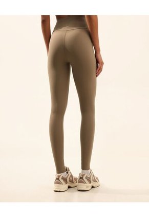 Leggins Pretina Cruzada Aerius Skin  Para Mujer Mocca Atmos