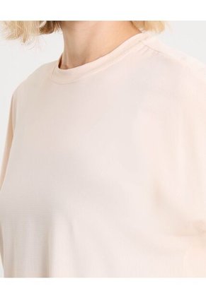 Camiseta Para Mujer Manga Corta Cuello Redondo Color Crema Marca Atmos #31090277