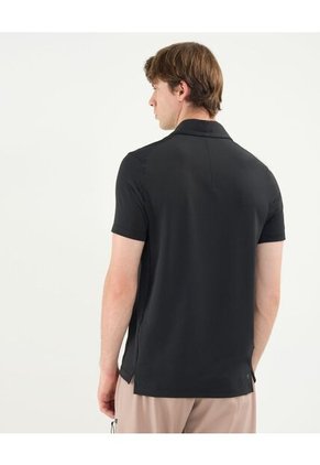 Polo Para Hombre Cuello Maquina Con Bolsillo Color Negro Marca Atmos #32110005