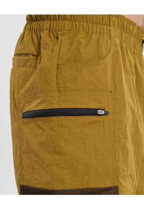 Bermuda Para Hombre Cargo Color Dorado Marca Atmos #32100101