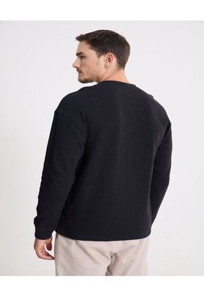 Camiseta Para Hombre Manga Larga Cuello Redondo Color Negro Marca Atmos #32090254