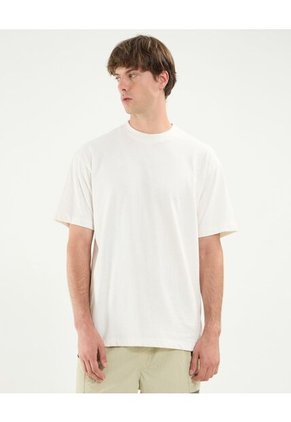 Camiseta Para Hombre Manga Corta Cuello Redondo Color Marfil Marca Atmos #32090029