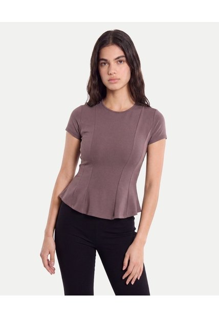 Camiseta Manga Corta Con Vuelo Dinámica  Para Mujer Café Atmos