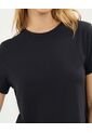 Camiseta Para Mujer Manga Corta Cuello Redondo Color Negro Marca Atmos #31090010 de Atmos