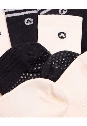 Medias X2 Para Mujer Caña Media Color Negro Marca Atmos #31980066