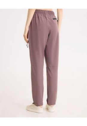 Pantalón Para Mujer Moda Color Uva Marca Atmos #31070084