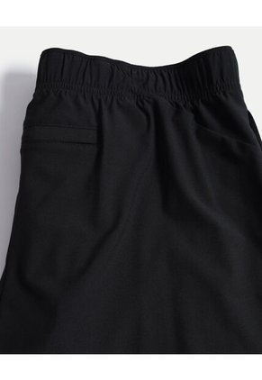 Bermuda Para Hombre Deportiva Medio Color Negro Marca Atmos #32100182