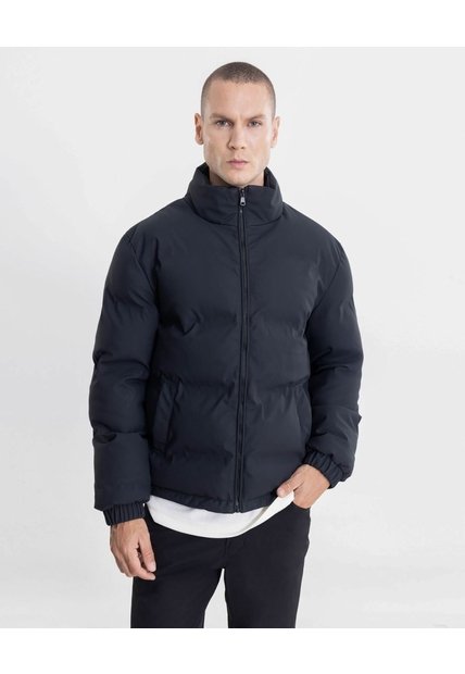 Chaqueta Acolchada Pu Cuello Alto  Para Hombre Negro Atmos