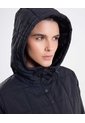 Chaqueta Acolchada Hoodie Funcional Para Mujer  Deportiva  Color Negro Marca Atmos de Atmos