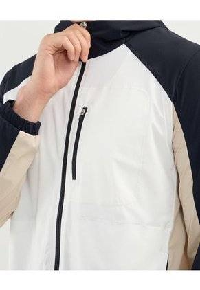 Chaqueta Para Hombre Deportiva Color Marfil Marca Atmos #32080040