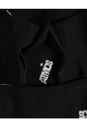 Medias Para Hombre Invisible Color Negro Marca Atmos #32980011