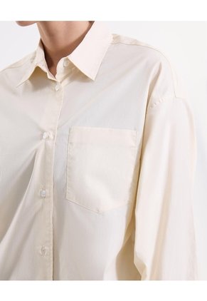 Camisa Manga Larga Amplia Bajo Curvo Para Mujer Deportiva Color Blanco Marca Atmos