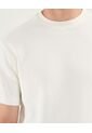 Camiseta Regular Fit Manga Corta Texturizada  Para Hombre Blanco Atmos de Atmos