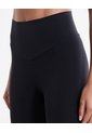 Leggins Core Control Aerius Skin  Para Mujer Negro Atmos de Atmos