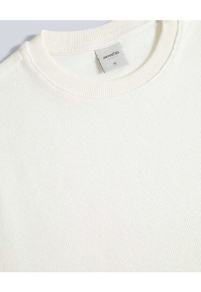 Camiseta Para Hombre Manga Corta Cuello Redondo Color Marfil Marca Atmos #32090183