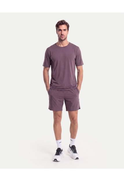 Camiseta Squared Tech Con Corte  Para Hombre Vino Atmos