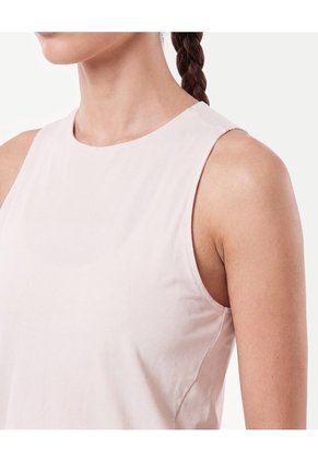 Camiseta Training Quadlife Para Mujer Crema Atmos