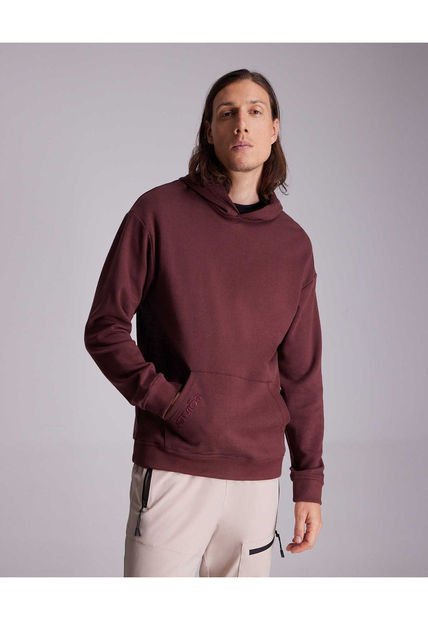 Buzo Para Hombre Hoodie Color Vino Marca Atmos #32060037