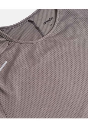 Camiseta Deportiva Texturizada Para Hombre Gris Atmos