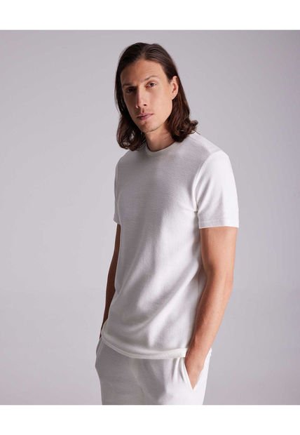 Camiseta Para Hombre Manga Corta Color Marfil Marca Atmos #32090125