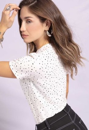 Camiseta Mujer Estampado Atypical 112496