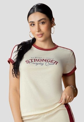 Camiseta Mujer Crema Atypical 113877