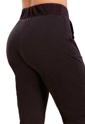 Jogger Mujer Negro Atypical 96922