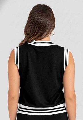 Chaleco Mujer Negro Atypical 113450