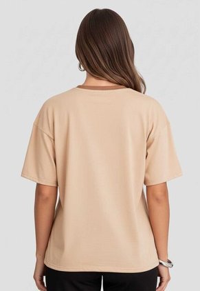 Camiseta Mujer Latte Atypical 113285