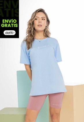 Conjunto Mujer Azul Atypical 85