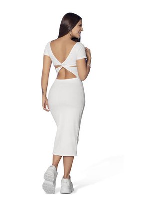 Vestido Mujer Marfil Atypical 4538