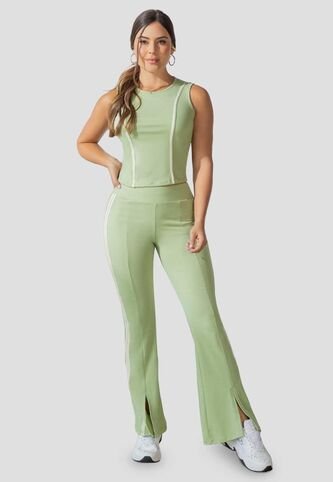 Conjunto Mujer Verde Matcha Atypical 113895 Atypical