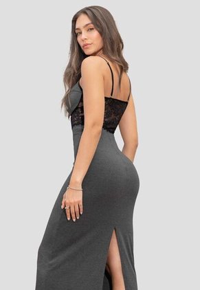 Vestido Mujer Negro Cross Atypical 112083