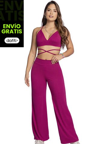 Conjunto Mujer Fucsia Atypical 1214 Atypical