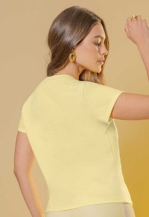 Camiseta Mujer Piña Colada Atypical 113736