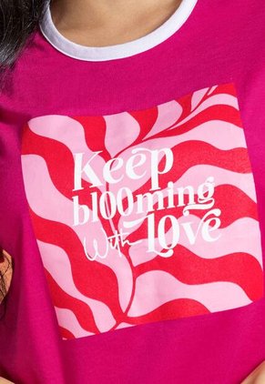 Camiseta Mujer Magenta Vivo Atypical 114047