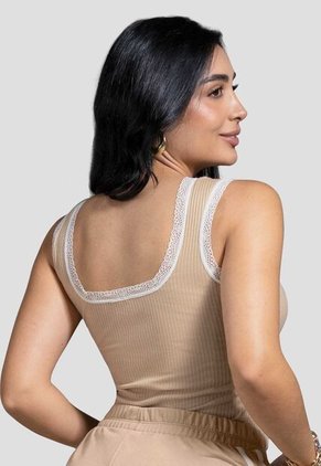 Blusa Mujer Latte Atypical 114050
