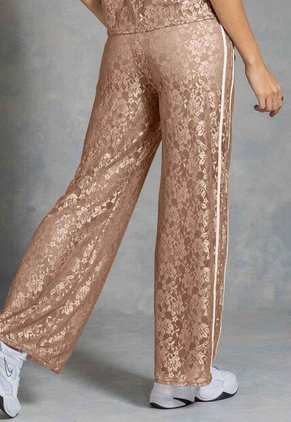 Pantalón Mujer Chocolate Atypical 114056