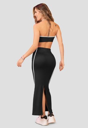 Conjunto Mujer Negro Atypical 102184