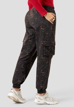 Jogger Mujer Estampado Atypical 114252