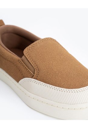Zapatos Tipo Slip On En Pana Café Niño Cafe