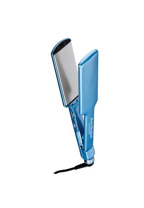 Plancha Profesional Babyliss 4074 Nano Titanio Ultra Delgada