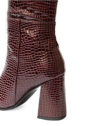 Bota Caña Alta Vinotinto Ballerinas Jade