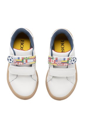 Tenis Para Niño Derek Blanco Bosi